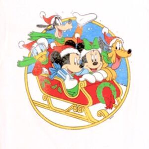 RETRO style Christmas Mickey Mouse & friends holiday graphic tee size M